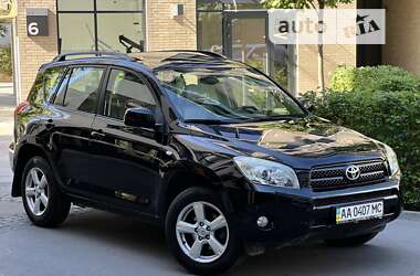 Позашляховик / Кросовер Toyota RAV4 2007 в Києві