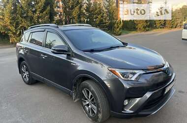 Внедорожник / Кроссовер Toyota RAV4 2018 в Тернополе