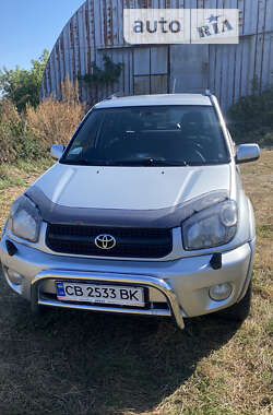 Позашляховик / Кросовер Toyota RAV4 2004 в Чернігові