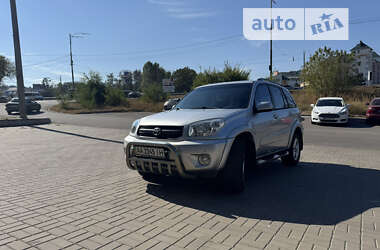 Позашляховик / Кросовер Toyota RAV4 2003 в Києві