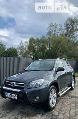 Позашляховик / Кросовер Toyota RAV4 2006 в Іршаві