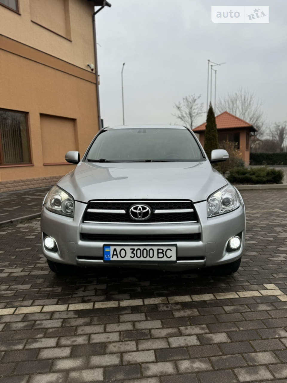 2010 Toyota RAV 4 - мініатюра 11