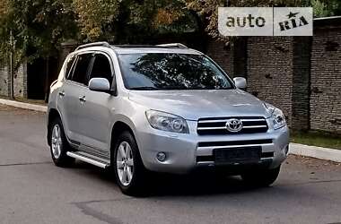 Внедорожник / Кроссовер Toyota RAV4 2008 в Днепре