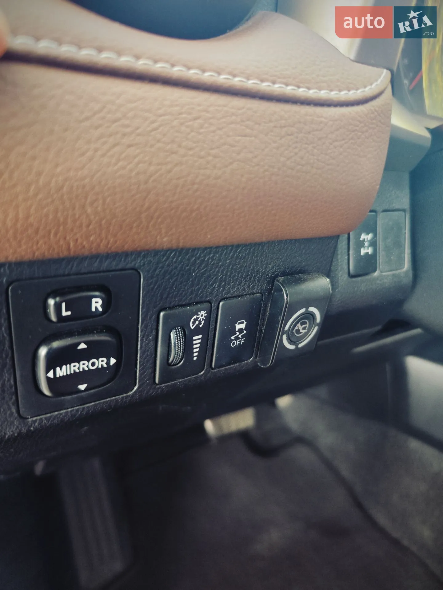 2015 Toyota RAV 4 - мініатюра 14