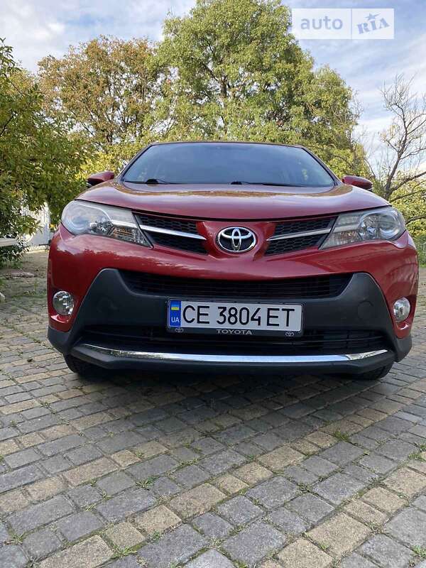Внедорожник / Кроссовер Toyota RAV4 2013 в Черновцах
