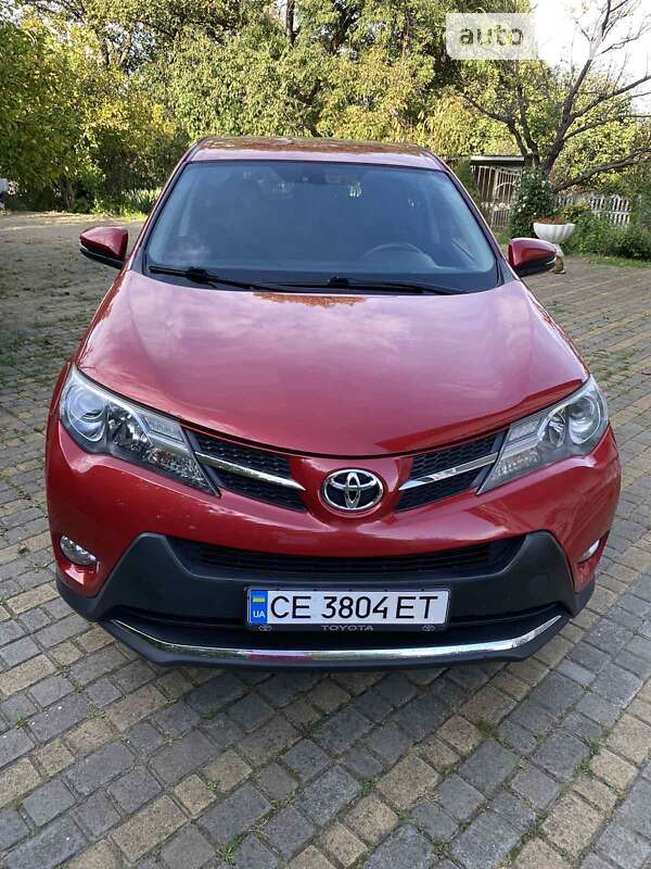 Внедорожник / Кроссовер Toyota RAV4 2013 в Черновцах