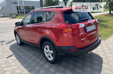 Внедорожник / Кроссовер Toyota RAV4 2014 в Броварах