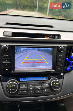 Внедорожник / Кроссовер Toyota RAV4 2017 в Киеве