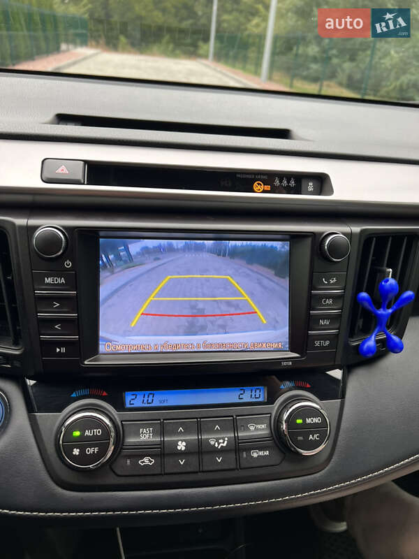 Внедорожник / Кроссовер Toyota RAV4 2017 в Киеве