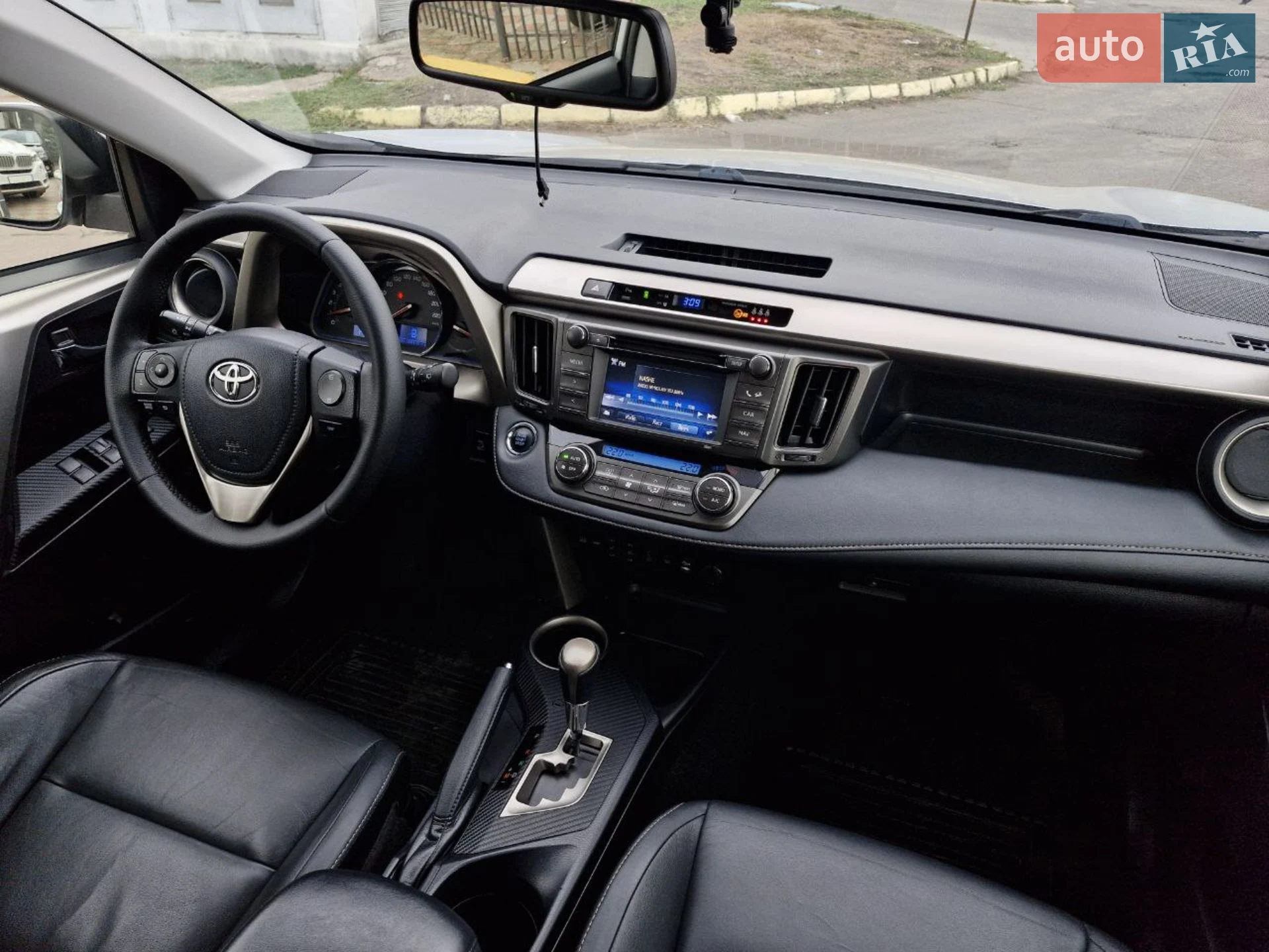 2014 Toyota RAV 4 - мініатюра 25