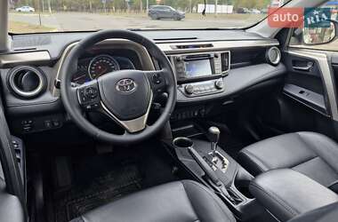 Внедорожник / Кроссовер Toyota RAV4 2014 в Николаеве