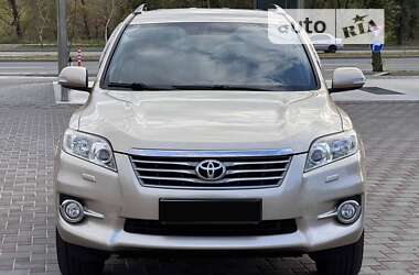 Позашляховик / Кросовер Toyota RAV4 2010 в Запоріжжі