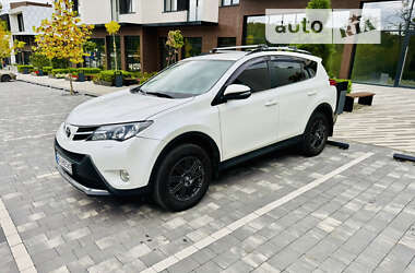 Внедорожник / Кроссовер Toyota RAV4 2013 в Ужгороде