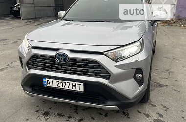 Позашляховик / Кросовер Toyota RAV4 2021 в Києві