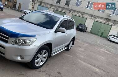 Внедорожник / Кроссовер Toyota RAV4 2008 в 