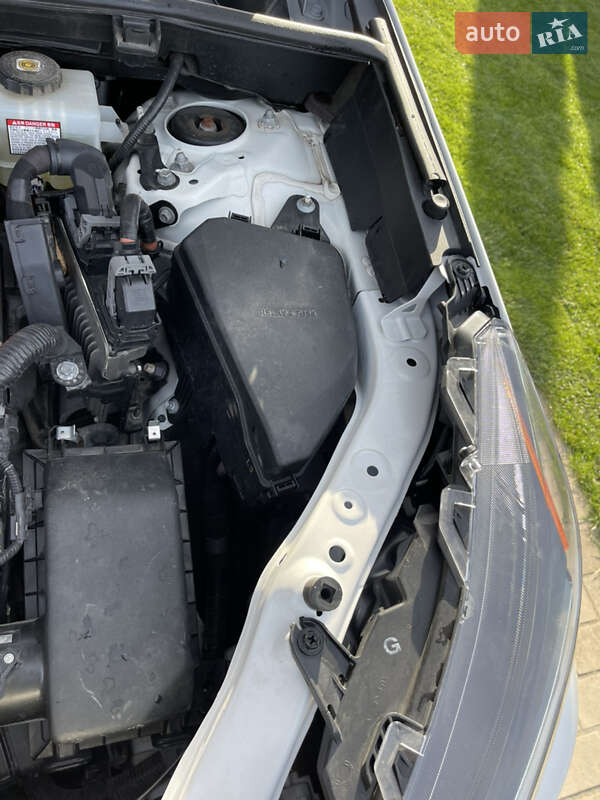 Позашляховик / Кросовер Toyota RAV4 2020 в Чорткові