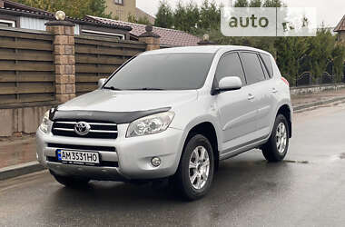 Внедорожник / Кроссовер Toyota RAV4 2008 в Житомире