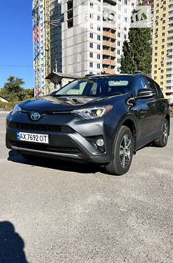 Позашляховик / Кросовер Toyota RAV4 2018 в Києві