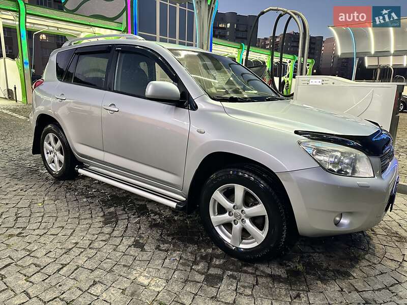 Внедорожник / Кроссовер Toyota RAV4 2008 в Хмельницком