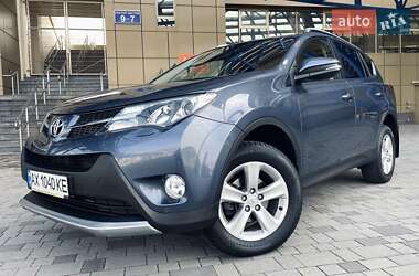 Позашляховик / Кросовер Toyota RAV4 2013 в Харкові