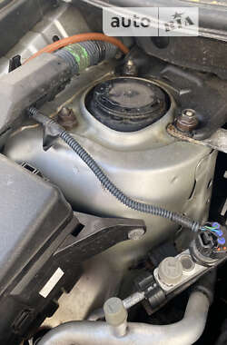 Позашляховик / Кросовер Toyota RAV4 2007 в 