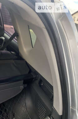 Позашляховик / Кросовер Toyota RAV4 2007 в 