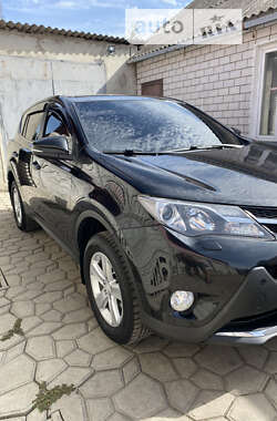 Позашляховик / Кросовер Toyota RAV4 2013 в Лозовій