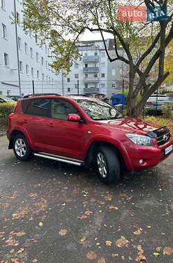 Позашляховик / Кросовер Toyota RAV4 2008 в Новому Розділі