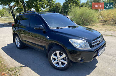 Внедорожник / Кроссовер Toyota RAV4 2008 в Днепре