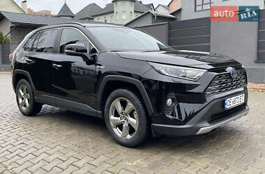 Внедорожник / Кроссовер Toyota RAV4 2019 в Черновцах