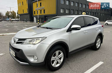 Позашляховик / Кросовер Toyota RAV4 2013 в Києві