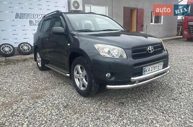 Позашляховик / Кросовер Toyota RAV4 2006 в Тернополі