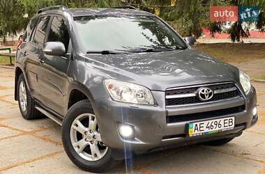 Внедорожник / Кроссовер Toyota RAV4 2009 в Соленом