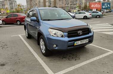 Позашляховик / Кросовер Toyota RAV4 2006 в Києві