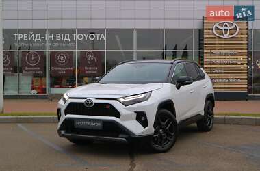 Внедорожник / Кроссовер Toyota RAV4 2023 в Киеве