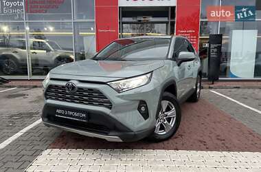 Позашляховик / Кросовер Toyota RAV4 2023 в Вінниці