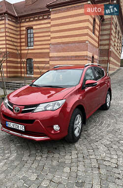 Внедорожник / Кроссовер Toyota RAV4 2015 в Львове