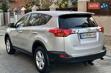 Внедорожник / Кроссовер Toyota RAV4 2014 в Одессе