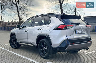 Внедорожник / Кроссовер Toyota RAV4 2020 в Тернополе