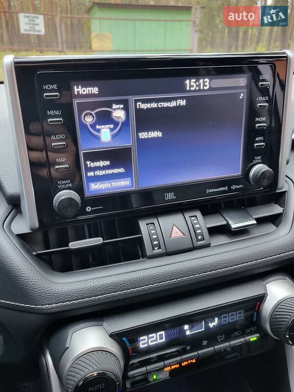 Внедорожник / Кроссовер Toyota RAV4 2021 в Чернигове