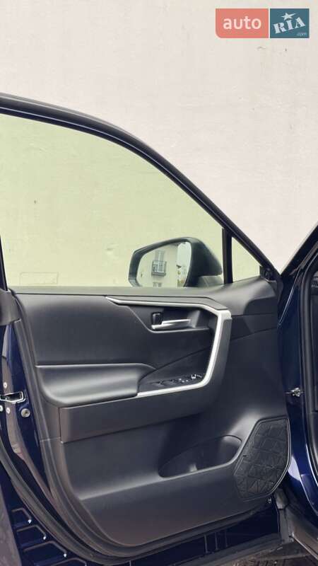 Внедорожник / Кроссовер Toyota RAV4 2021 в Умани фото 29 Внедорожник / Кроссовер Toyota RAV4 2021 в Умани