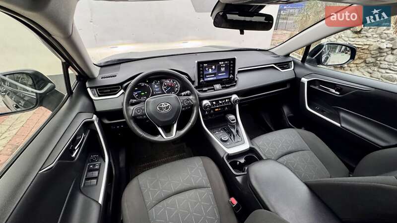 Внедорожник / Кроссовер Toyota RAV4 2021 в Умани фото 32 Внедорожник / Кроссовер Toyota RAV4 2021 в Умани
