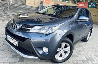 Позашляховик / Кросовер Toyota RAV4 2013 в Харкові