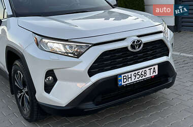 Внедорожник / Кроссовер Toyota RAV4 2019 в Одессе