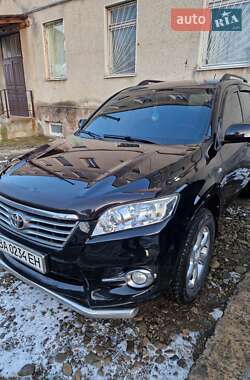 Позашляховик / Кросовер Toyota RAV4 2010 в Івано-Франківську