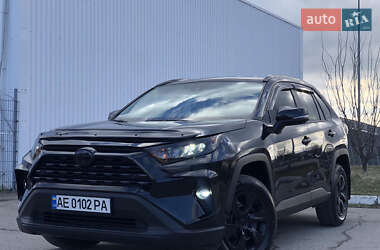 Позашляховик / Кросовер Toyota RAV4 2021 в Дніпрі