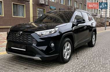 Внедорожник / Кроссовер Toyota RAV4 2021 в Одессе