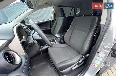 Внедорожник / Кроссовер Toyota RAV4 2013 в Харькове