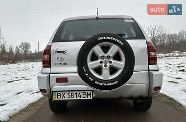 Внедорожник / Кроссовер Toyota RAV4 2002 в Нежине