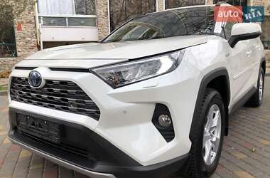 Внедорожник / Кроссовер Toyota RAV4 2021 в Одессе